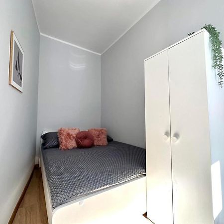Mmrent Shadow Room 格但斯克 外观 照片