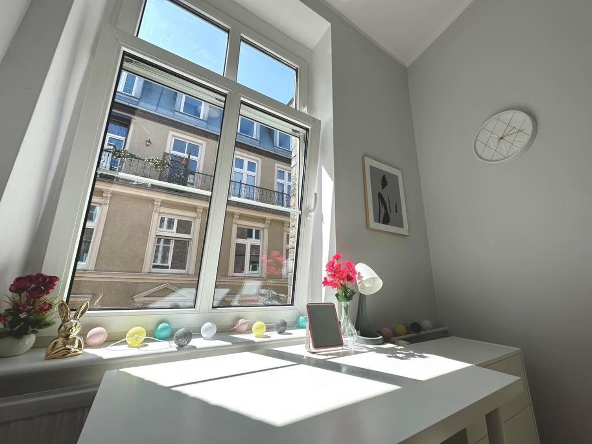 Mmrent Shadow Room 格但斯克 外观 照片